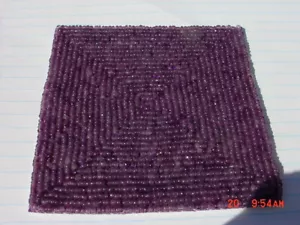 Ein Dutzend quadratische Perlenuntersetzer Farbe Pflaume NEU - Bild 1 von 3