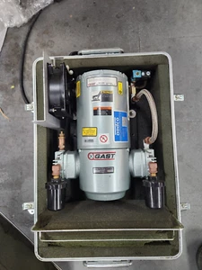 Gast 3HBB-10-M300X Compressor Piston Pump + Padded Carrying Case - Picture 1 of 7