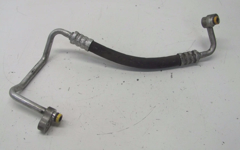 BMW 530i E60 2004-2005 aire acondicionado compresor condensador tubería manguera OEM KM605215 Foto 1 de 4