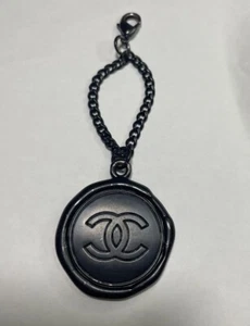 CHANEL VIP Novelty Gift Coco Mark Seal Bag Charm Key Chain Key Ring Black - Picture 1 of 2