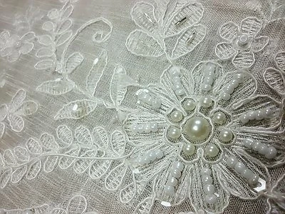 Mantel hecho a mano bordado de tela de organza con cuentas de perlas 33x33" Foto 1 de 4