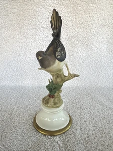 Antique Porcelain Bird. Marked Bottom with N and Crown - Picture 1 of 11