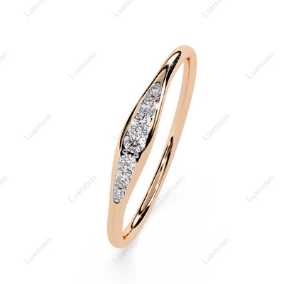 Anillo de compromiso de diamantes blancos de corte redondo de 0,75 quilates de oro rosa de 10 quilates Foto 1 de 4