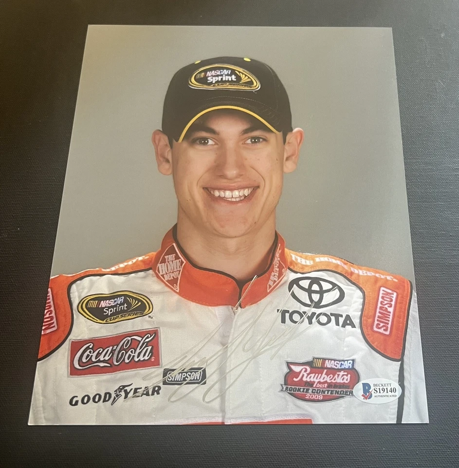 Certificado de autenticidad firmado por Joey Logano 8x10 NASCAR Beckett Bas autografiado Foto 1 de 1