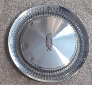 Vintage Oldsmobile 98 Hubcap - Picture 1 of 9