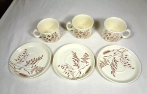 VINTAGE J&G MEAKIN WINDSWEPT BROWN WHEAT & GRASS 3 FLAT CUPS & SAUCERS~ENGLAND - Picture 1 of 22