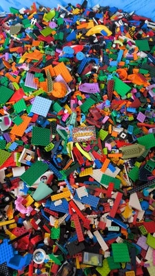 Lego Sfuso Assortito Lavato e Sanificato al Kg 100% Originale Lotto da 1Kg - Image 1 of 4