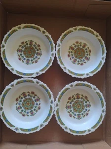 One World Sango Bowls 4 Pcs Set Hellespont Japan 800I Floral Boho Vivid Trim - Picture 1 of 4