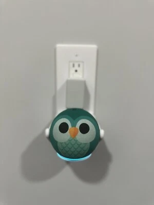 Montaje de cubierta de salida Echo Dot Foto 1 de 4