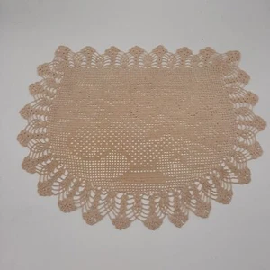Vintage hand made crochet flower basket doily table scarf - Picture 1 of 6