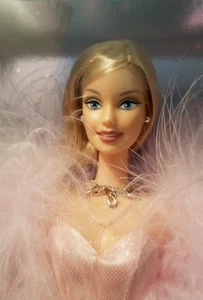 Barbie 2002 Collector Edition With Pink Gown And Feather Boa - Picture 1 of 8