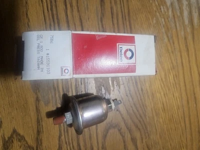 NOS 1973-1981 Corvette Oil Pressure Switch 15591103 AC Delco Buick Chevrolet GM - Image 1 of 4