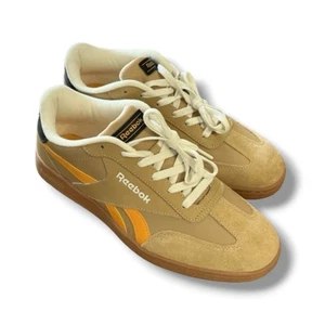 REEBOK MEN'S ATHLETIC SHOES TAN WHITE YELLOW SIZE 10 NWOB - Picture 1 of 11