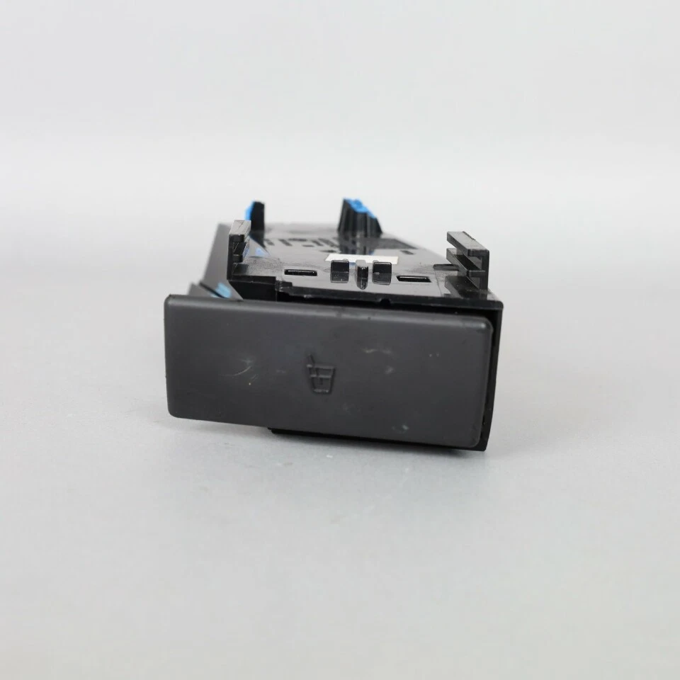 2003-2008 BMW Z4 E85 Dash Cup Holder Right OEM Used Foto 1 de 4