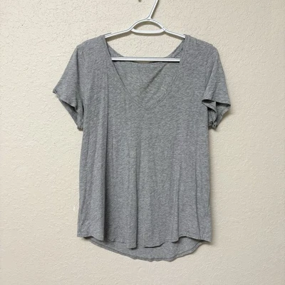 Camiseta Lululemon Love para mujer cuello en V manga corta top elástico algodón gris talla 12 Foto 1 de 4