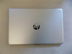 HP 15-da0032wm 15.6" Core i3 2.20Ghz 8130U, 1TB, 8GB, Win 10 - Picture 1 of 3