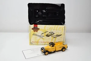 B16 1:43 MATCHBOX YESTERYEAR YYM36835 DIAMOND T CATERPILLAR 1933 MIB - Picture 1 of 17