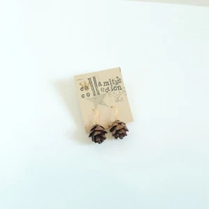 Pendientes colgantes de piña real hechos a mano ganchos chapados en oro Cottagecore otoño - Imagen 1 de 6