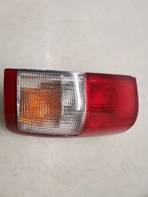 Toyota T100 STD, Left Tail Lamp Complete Assembly, 1993-1998, 81560-34010 - Image 1 of 4