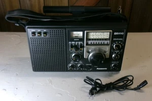 Récepteur Panasonic 8BAND FM/AM SW1-6, modèle n° RF-2200, testé/fonctionne - Photo 1/4
