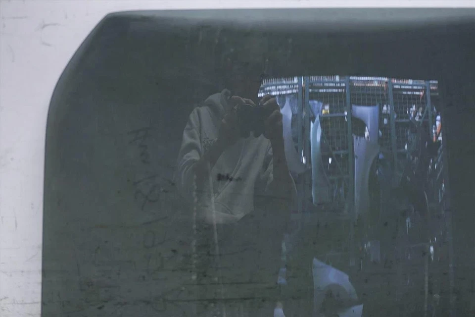 Janela de vidro traseira direita do passageiro Nissan Xterra 2005-2009 82300-Ea000 - Imagem 1 de 4