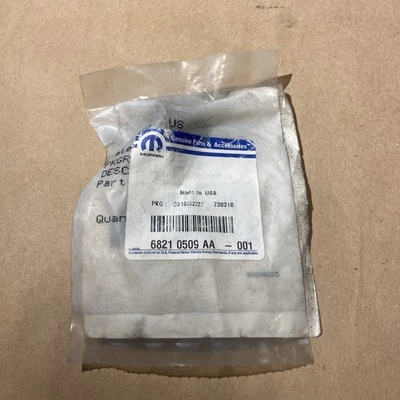 Mopar 68210509AA Engine Oil Drain Plug For 2013-2025 Dodge Ram 2500 / 3500 - Image 1 of 4