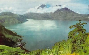 GUATEMALA - Lake Atitlan - Publ. Julio Zadik 51 - Picture 1 of 2