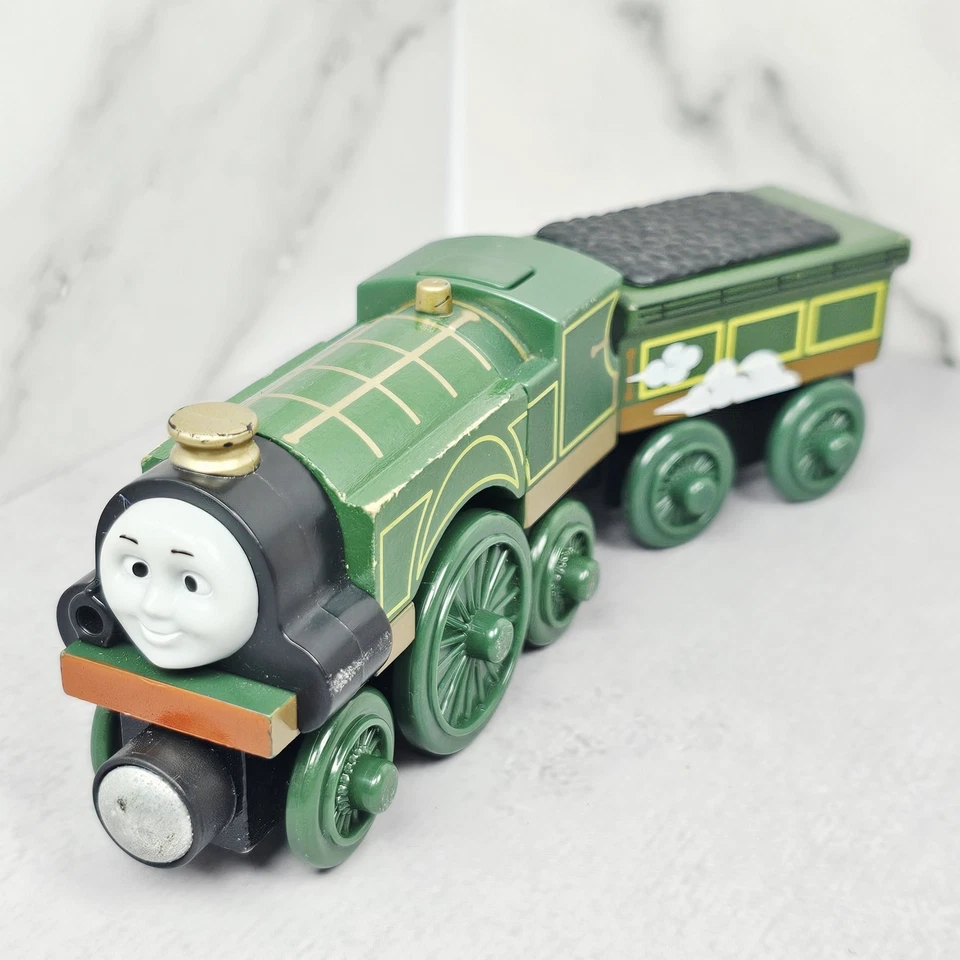 Thomas Wooden Railway Emily Talking 2012 tren tanque motor usado funciona Foto 1 de 4