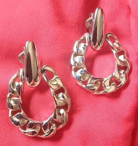 Crown Trifari Dangle Hoop Door Knocker Earrings Shiny Clip Ons Vtg Signed - Picture 1 of 6