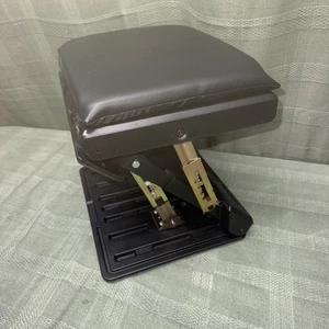 Verstellbare Fußstütze für unter Schreibtisch bei der Arbeit bequeme Fußstütze mit 4 Ebenen - Bild 1 von 11