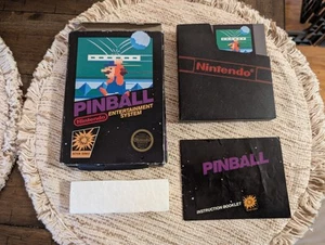 Pinball NES 5-screw Complete with Box Foam Manual Sleeve - Picture 1 of 4