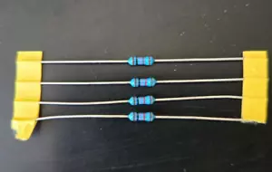 4 Stück 10,7k Ohm 1/4W 1% Metallfilm Präzisions-Axialwiderstände ~~ NEU ~~ - Bild 1 von 1