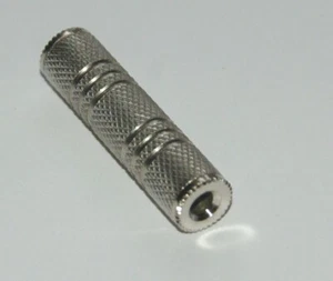 10x Klinke Adapter 3,5mm stereo - Metall - Verbinder - 2x Kupplungen - Bild 1 von 1