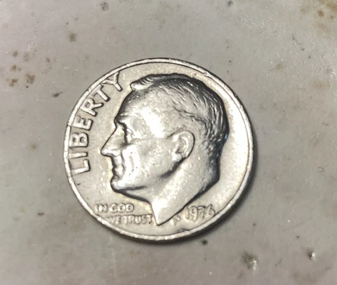 1976 Rare Error Dime , No Mint Mark Cover