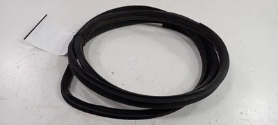 Subaru Legacy en carrocería puerta jamba sello pasajero delantero derecho 2009 2008 2007 2006  Foto 1 de 4