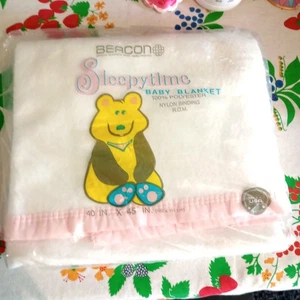 Vtg NIP Beacon Sleepytime Baby Blanket 40x45 Polyester Nylon Satin Binding USA - Picture 1 of 7