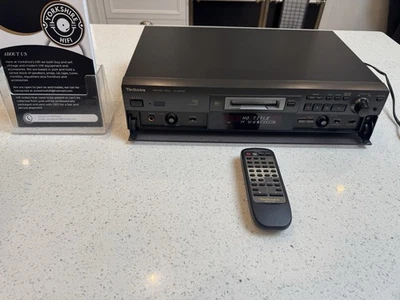 TECHNICS SJ-MD100 Minidisc player / Recorder + Remote - Immaculate - 1 Owner - Image 1 of 4