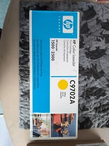 New in Sealed Box Genuine 121A OEM Toner Yellow HP C9702A 500 2500 - Picture 1 of 3