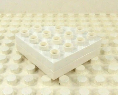 Lego Duplo Baseplate Quarter Round (2) white - Image 1 of 2