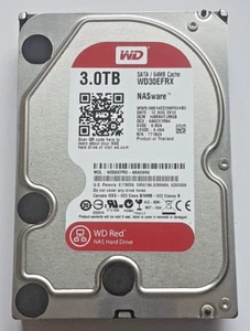 3 TB SATA Western Digital Nas WD30EFRX-68AX9N0 5400rpm 64MB HDD 3.5 " Hard Drive - Picture 1 of 1