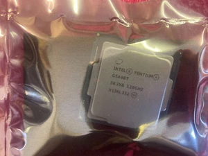 NEW SR3XB Intel Pentium G5400T 3.10GHz 2-Core 4MB LGA1151 Desktop CPU Processor - Picture 1 of 3