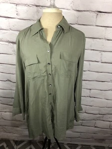 NWT Chicos Womens Size 0P Green Button Up Long Sleeve Shirt - Picture 1 of 6