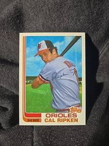 1982 Topps Traded # 98T Cal Ripken Jr. RC VG-VGEX (crease)  - Picture 1 of 3