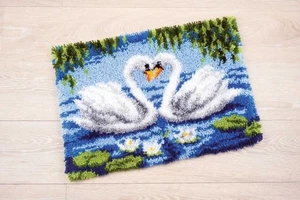 Vervaco Latch Hook Kit Rug Swans - Picture 1 of 1