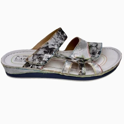 L'Artiste Spring Step Sandals Caiman Floral Silver Leather Wedge Sz 9 EU 40 READ - Image 1 of 4