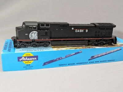 HO scale  Athearn # 4901 G.E.  C44-9W  DEMO   Diesel Locomotive   tested - Image 1 of 4
