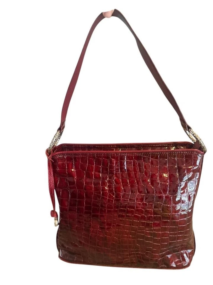 Bolso de hombro Brighton Cher Croc charol en relieve Foto 1 de 4