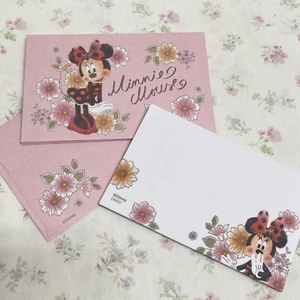 Disney Minnie Mouse Cute Mini Stationery Set (5 Envelopes/30 Sheets)  - Picture 1 of 4