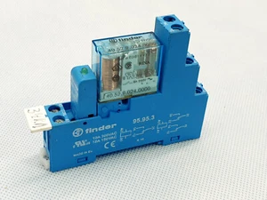 Relè Finder 40.52.9.024.0000 relè plug-in 24VDC 8A 250VAC + socket 95.95.3 - Foto 1 di 4