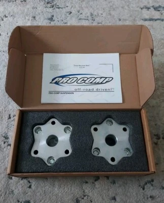 Kit de elevación niveladora espaciadores de puntal delanteros Pro Comp de 2" para Dodge Ram 1500 09-18 4x4 Foto 1 de 4